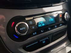 Ford FOCUS 2.0 TITANIUM 16V FLEX 4P POWERSHIFT 2015/2015 ADVANT AUTOMÓVEIS CAXIAS DO SUL / Carros no Vale