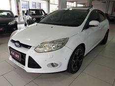 Ford FOCUS 2.0 TITANIUM PLUS 16V FLEX 4P POWERSHIFT 2014/2015 ADVANT AUTOMÓVEIS CAXIAS DO SUL / Carros no Vale