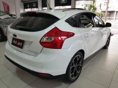 Ford FOCUS 2.0 TITANIUM PLUS 16V FLEX 4P POWERSHIFT 2014/2015 ADVANT AUTOMÓVEIS CAXIAS DO SUL / Carros no Vale