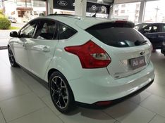 Ford FOCUS 2.0 TITANIUM PLUS 16V FLEX 4P POWERSHIFT 2014/2015 ADVANT AUTOMÓVEIS CAXIAS DO SUL / Carros no Vale