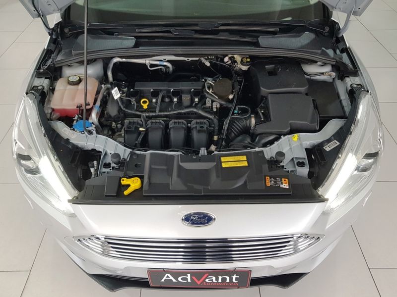 Ford FOCUS 2.0 TITANIUM PLUS FASTBACK 16V FLEX 4P POWERSHIFT 2016/2016 ADVANT AUTOMÓVEIS CAXIAS DO SUL / Carros no Vale