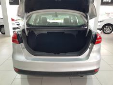 Ford FOCUS 2.0 TITANIUM PLUS FASTBACK 16V FLEX 4P POWERSHIFT 2016/2016 ADVANT AUTOMÓVEIS CAXIAS DO SUL / Carros no Vale