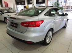 Ford FOCUS 2.0 TITANIUM PLUS FASTBACK 16V FLEX 4P POWERSHIFT 2016/2016 ADVANT AUTOMÓVEIS CAXIAS DO SUL / Carros no Vale