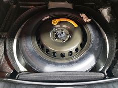 JEEP COMPASS 2.0 16V FLEX LONGITUDE AUTOMÁTICO 2018/2018 ADVANT AUTOMÓVEIS CAXIAS DO SUL / Carros no Vale