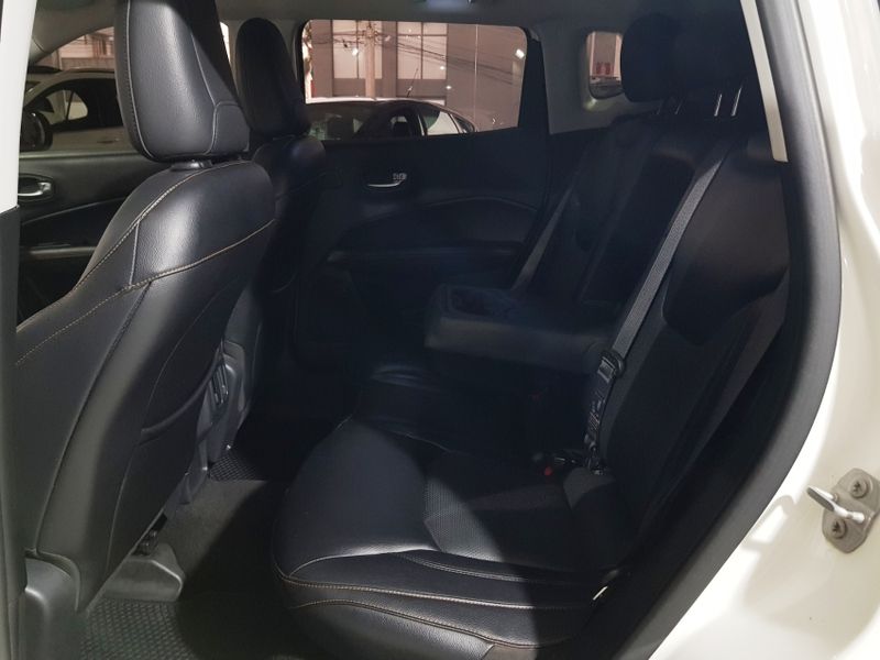 JEEP COMPASS 2.0 16V FLEX LONGITUDE AUTOMÁTICO 2018/2018 ADVANT AUTOMÓVEIS CAXIAS DO SUL / Carros no Vale JEEP COMPASS 2.0 16V FLEX LONGITUDE AUTOMÁTICO 2018/2018 ADVANT AUTOMÓVEIS CAXIAS DO SUL / Carros no Vale