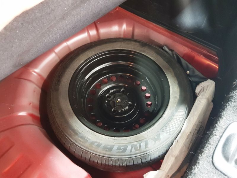 Nissan LIVINA 1.8 SL X-GEAR 16V FLEX 4P AUTOMÁTICO 2011/2012 ADVANT AUTOMÓVEIS CAXIAS DO SUL / Carros no Vale