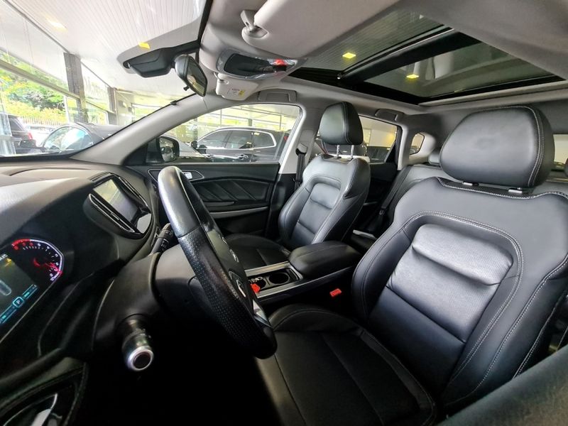 Caoa Chery TIGGO 7 1.5 VVT TURBO IFLEX TXS DCT 2019/2020 CARRO DEZ NOVO HAMBURGO / Carros no Vale