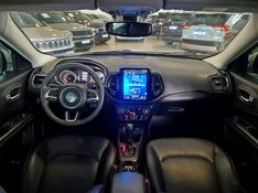 JEEP COMPASS 2.0 16V FLEX LONGITUDE AUTOMÁTICO 2017/2018 CARRO DEZ NOVO HAMBURGO / Carros no Vale