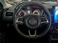 JEEP COMPASS 2.0 16V FLEX LONGITUDE AUTOMÁTICO 2017/2018 CARRO DEZ NOVO HAMBURGO / Carros no Vale