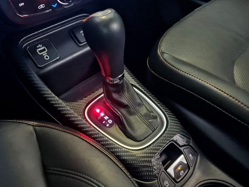 JEEP COMPASS 2.0 16V FLEX LONGITUDE AUTOMÁTICO 2017/2018 CARRO DEZ NOVO HAMBURGO / Carros no Vale JEEP COMPASS 2.0 16V FLEX LONGITUDE AUTOMÁTICO 2017/2018 CARRO DEZ NOVO HAMBURGO / Carros no Vale