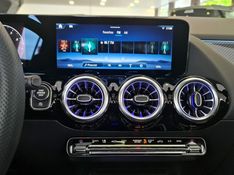 Mercedes-Benz GLA 200 1.3 MHEV AMG LINE 7G-DCT 2024/2024 CARRO DEZ NOVO HAMBURGO / Carros no Vale