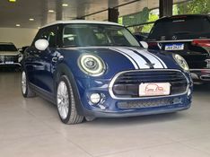 Mini COOPER 1.5 12V TWINPOWER GASOLINA 4P STEPTRONIC 2019/2020 CARRO DEZ NOVO HAMBURGO / Carros no Vale