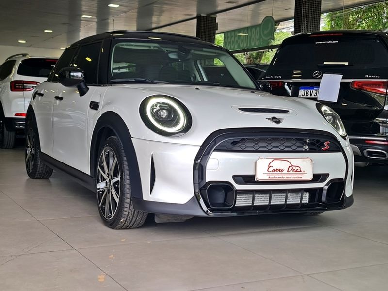 Mini COOPER 2.0 16V TWINPOWER GASOLINA S 4P STEPTRONIC 2023/2024 CARRO DEZ NOVO HAMBURGO / Carros no Vale