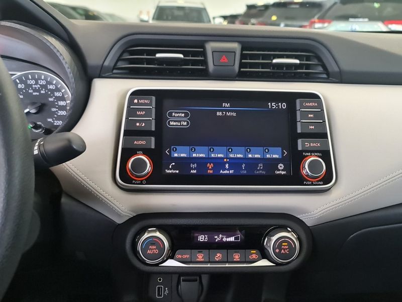 Nissan VERSA 1.6 16V FLEX EXCLUSIVE XTRONIC 2022/2023 CARRO DEZ NOVO HAMBURGO / Carros no Vale