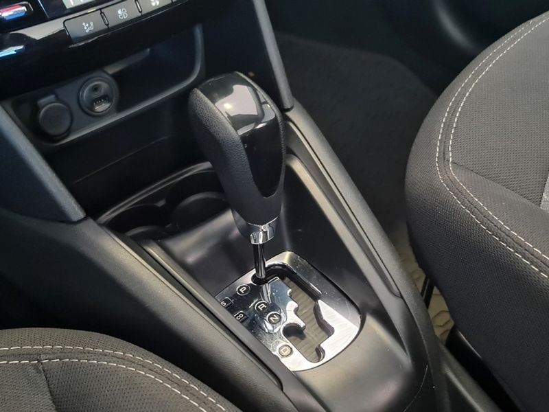 Peugeot 208 1.6 ALLURE 16V FLEX 4P AUTOMÁTICO 2016/2017 CARRO DEZ NOVO HAMBURGO / Carros no Vale Peugeot 208 1.6 ALLURE 16V FLEX 4P AUTOMÁTICO 2016/2017 CARRO DEZ NOVO HAMBURGO / Carros no Vale