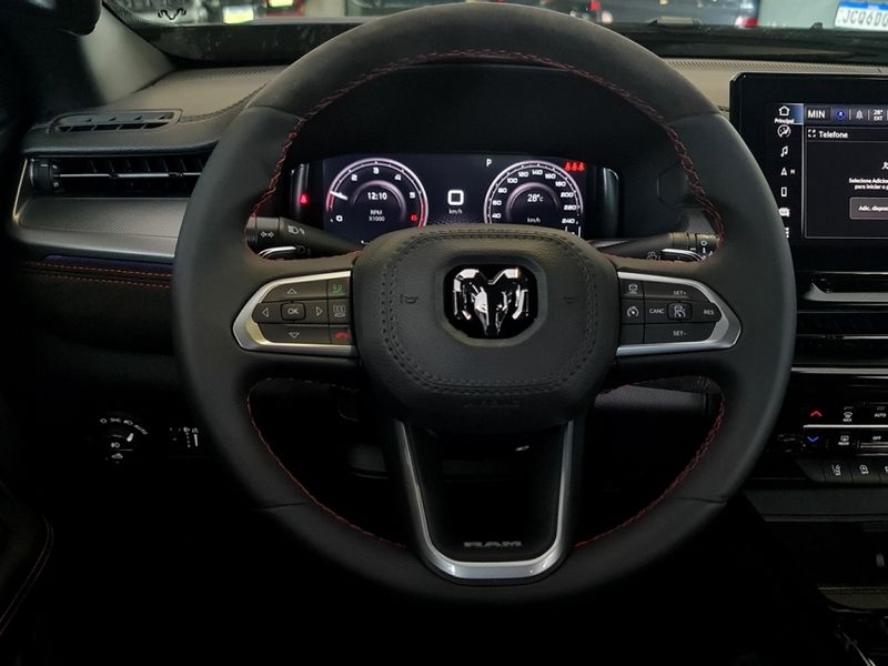 Ram RAMPAGE 2.0 HURRICANE 4 TURBO GASOLINA R/T 4X4 AUTOMÁTICO 2024/2025 CARRO DEZ NOVO HAMBURGO / Carros no Vale