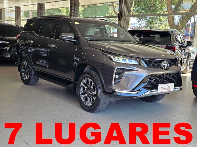 Toyota HILUX SW4 2.8 D-4D TURBO DIESEL DIAMOND 7L 4X4 AUTOMÁTICO 2023/2024 CARRO DEZ NOVO HAMBURGO / Carros no Vale Toyota HILUX SW4 2.8 D-4D TURBO DIESEL DIAMOND 7L 4X4 AUTOMÁTICO 2023/2024 CARRO DEZ NOVO HAMBURGO / Carros no Vale