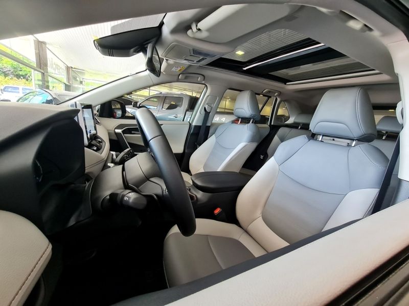 Toyota RAV4 2.5 VVT-IE HYBRID SX CONNECT AWD CVT 2023/2024 CARRO DEZ NOVO HAMBURGO / Carros no Vale Toyota RAV4 2.5 VVT-IE HYBRID SX CONNECT AWD CVT 2023/2024 CARRO DEZ NOVO HAMBURGO / Carros no Vale