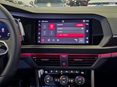 Volkswagen JETTA 2.0 350 TSI GASOLINA GLI DSG 2023/2024 CARRO DEZ NOVO HAMBURGO / Carros no Vale