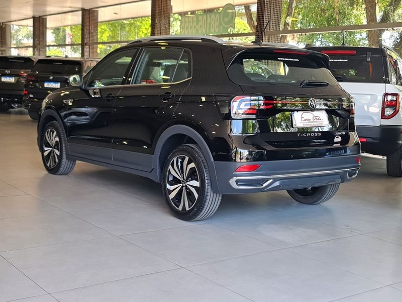 Volkswagen T-CROSS 1.4 250 TSI TOTAL FLEX HIGHLINE AUTOMÁTICO 2022/2023 CARRO DEZ NOVO HAMBURGO / Carros no Vale