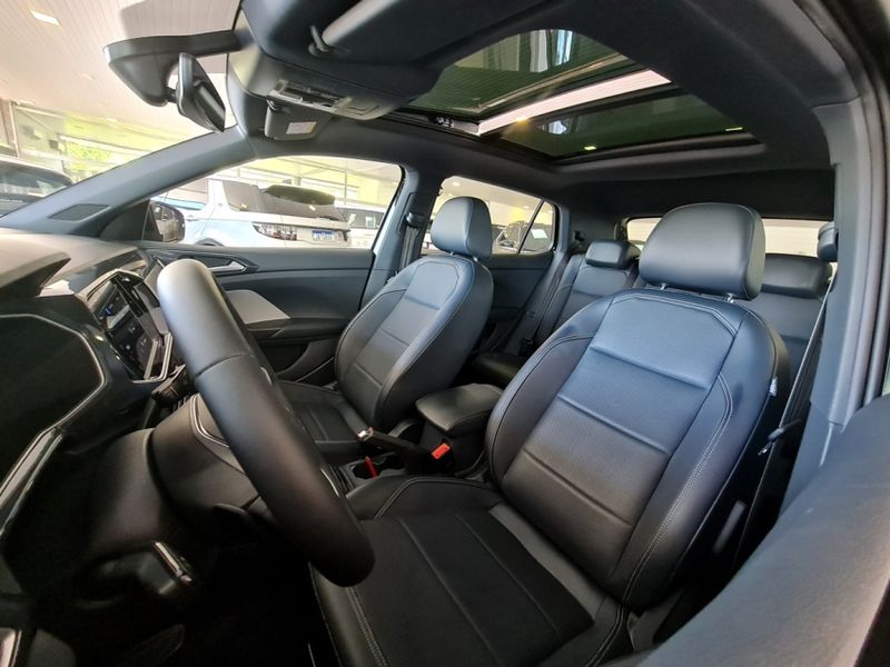 Volkswagen T-CROSS 1.4 250 TSI TOTAL FLEX HIGHLINE AUTOMÁTICO 2022/2023 CARRO DEZ NOVO HAMBURGO / Carros no Vale