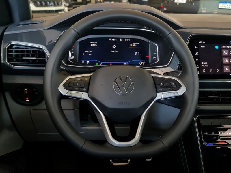 Volkswagen T-CROSS 1.4 250 TSI TOTAL FLEX HIGHLINE AUTOMÁTICO 2022/2023 CARRO DEZ NOVO HAMBURGO / Carros no Vale