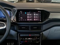 Volkswagen T-CROSS 1.4 250 TSI TOTAL FLEX HIGHLINE AUTOMÁTICO 2022/2023 CARRO DEZ NOVO HAMBURGO / Carros no Vale