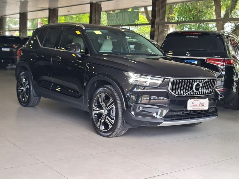 Volvo XC40 2.0 T4 GASOLINA INSCRIPTION GEARTRONIC 2020/2020 CARRO DEZ NOVO HAMBURGO / Carros no Vale