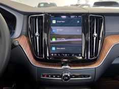 Volvo XC60 2.0 T8 RECHARGE ULTIMATE AWD GEARTRONIC 2023/2024 CARRO DEZ NOVO HAMBURGO / Carros no Vale
