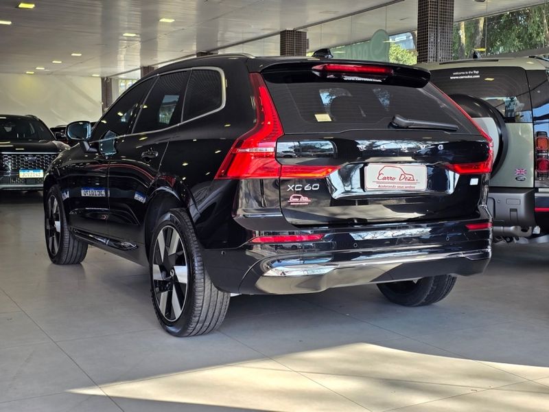 Volvo XC60 2.0 T8 RECHARGE ULTIMATE AWD GEARTRONIC 2023/2024 CARRO DEZ NOVO HAMBURGO / Carros no Vale