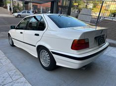 BMW 325i 2.5 SEDAN 24V GASOLINA 4P AUTOMÁTICO 1993/1993 CARRO AUTOMARCAS CAXIAS DO SUL / Carros no Vale