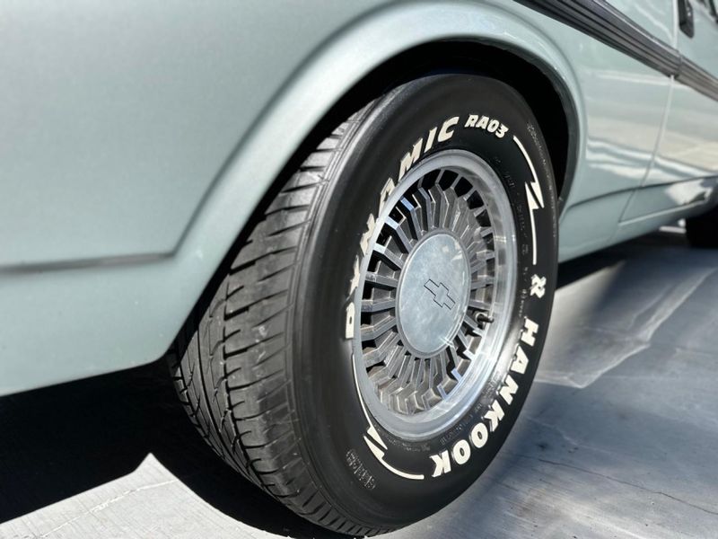 Chevrolet CARAVAN 4.1 COMODORO SL/E 12V GASOLINA 2P MANUAL 1989/1989 CARRO AUTOMARCAS CAXIAS DO SUL / Carros no Vale