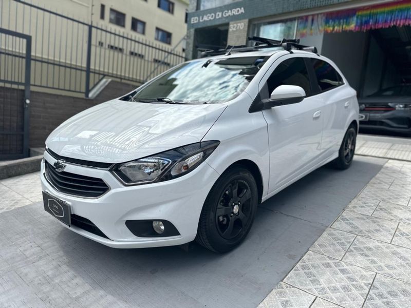 Chevrolet ONIX 1.4 MPFI LTZ 8V FLEX 4P AUTOMÁTICO 2017/2018 CARRO AUTOMARCAS CAXIAS DO SUL / Carros no Vale