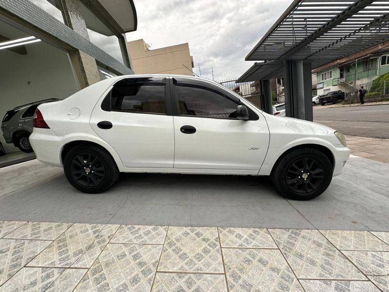 Chevrolet PRISMA 1.4 MPFI JOY 8V FLEX 4P MANUAL 2009/2010 CARRO AUTOMARCAS CAXIAS DO SUL / Carros no Vale