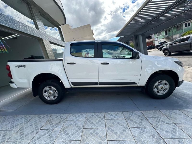 Chevrolet S10 2.8 16V TURBO DIESEL LS CD 4X4 MANUAL 2023/2023 CARRO AUTOMARCAS CAXIAS DO SUL / Carros no Vale