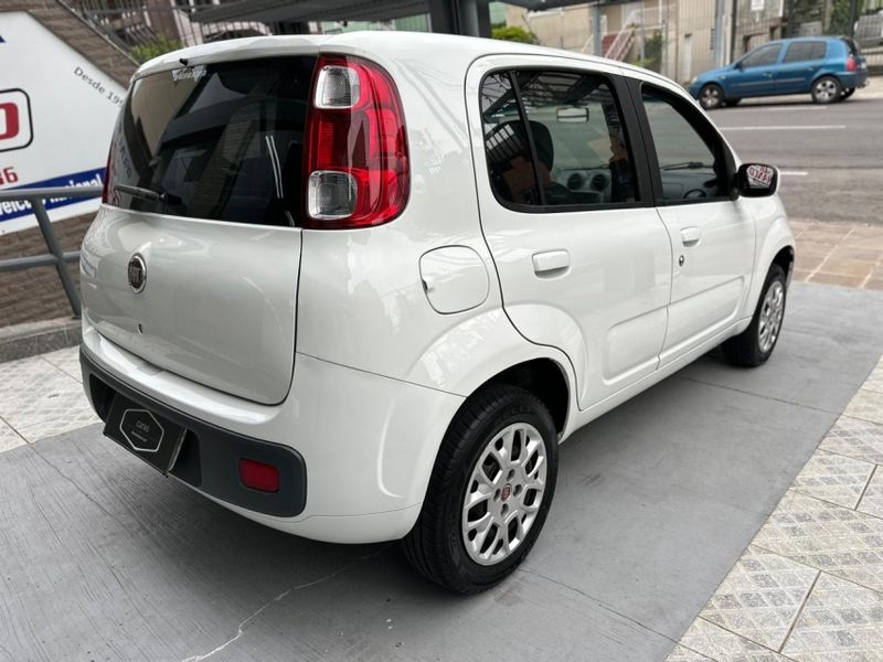 Fiat UNO 1.0 EVO VIVACE 8V FLEX 4P MANUAL 2013/2014 CARRO AUTOMARCAS CAXIAS DO SUL / Carros no Vale
