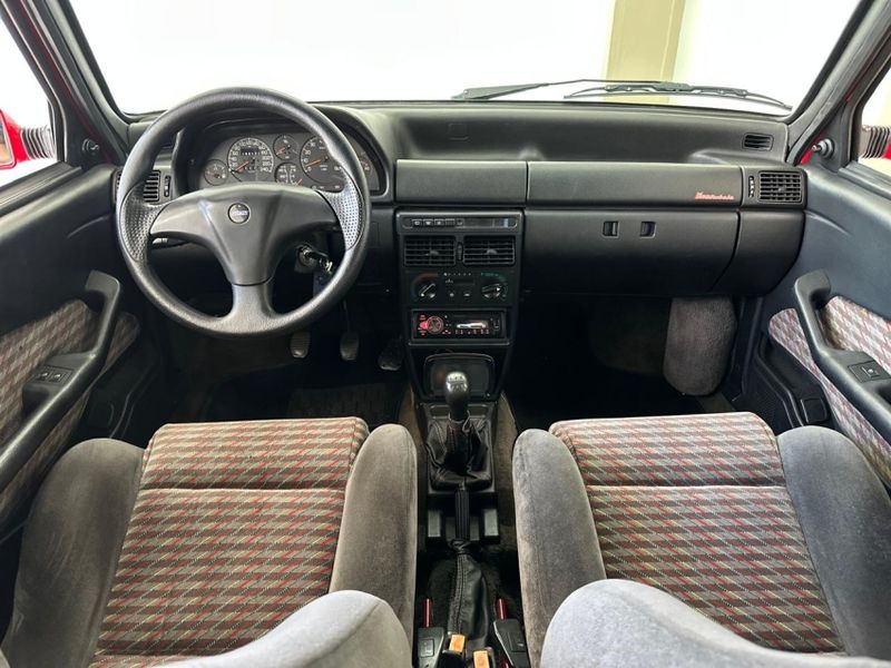 Fiat UNO 1.4 MPI 8V TURBO GASOLINA 2P MANUAL 1994/1995 CARRO AUTOMARCAS CAXIAS DO SUL / Carros no Vale