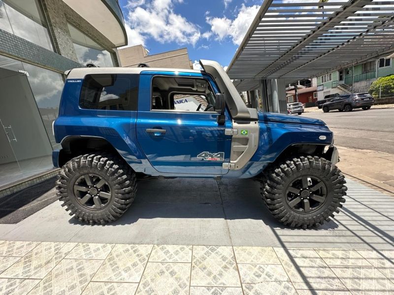 Troller T4 3.2 XLT 4X4 20V TURBO INTERCOOLER DIESEL 2P MANUAL 2014/2015 CARRO AUTOMARCAS CAXIAS DO SUL / Carros no Vale