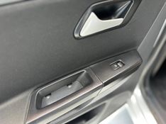 Volkswagen FOX 1.6 MSI TOTAL FLEX CONNECT 4P I-MOTION 2017/2018 CARRO AUTOMARCAS CAXIAS DO SUL / Carros no Vale