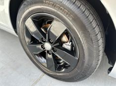 Volkswagen FOX 1.6 MSI TOTAL FLEX CONNECT 4P I-MOTION 2017/2018 CARRO AUTOMARCAS CAXIAS DO SUL / Carros no Vale