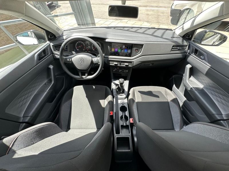 Volkswagen POLO 1.0 MPI TRACK MANUAL 2024/2025 CARRO AUTOMARCAS CAXIAS DO SUL / Carros no Vale