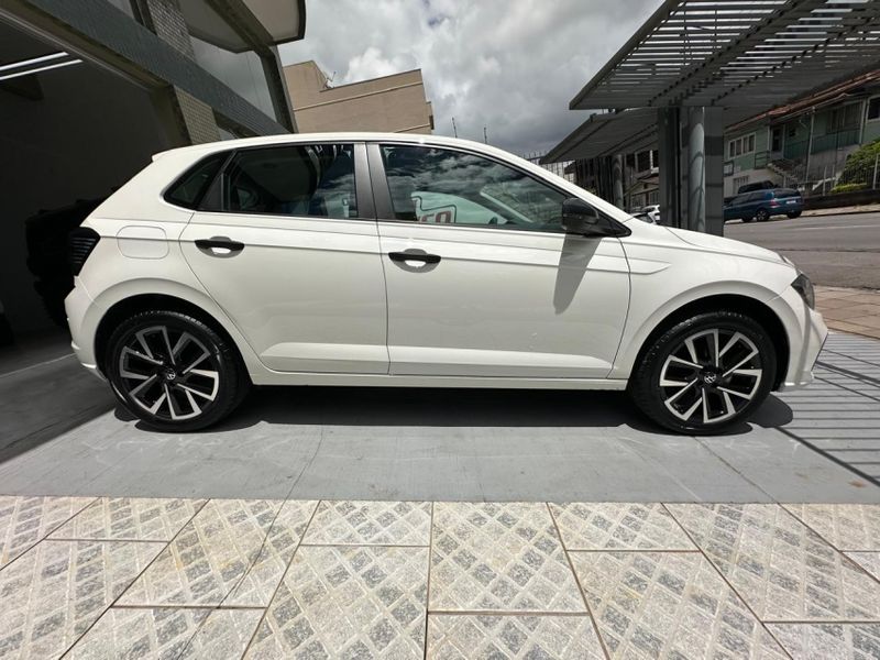 Volkswagen POLO 1.0 MPI TRACK MANUAL 2024/2025 CARRO AUTOMARCAS CAXIAS DO SUL / Carros no Vale
