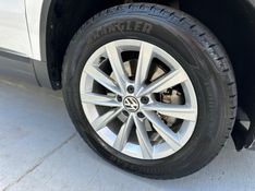 Volkswagen TIGUAN 2.0 TSI 16V TURBO GASOLINA 4P TIPTRONIC 2013/2014 CARRO AUTOMARCAS CAXIAS DO SUL / Carros no Vale