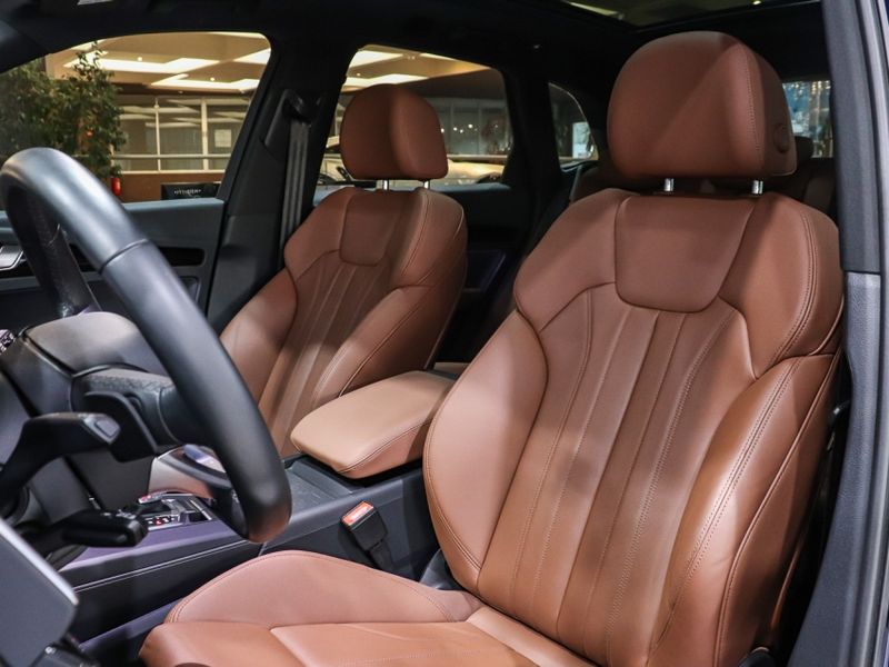 Audi Q5 2.0 45 TFSI GASOLINA S LINE BLACK QUATTRO S TRONIC 2021/2021 VIA BELLA VEÍCULOS ESPECIAIS CAXIAS DO SUL / Carros no Vale