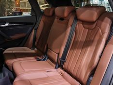 Audi Q5 2.0 45 TFSI GASOLINA S LINE BLACK QUATTRO S TRONIC 2021/2021 VIA BELLA VEÍCULOS ESPECIAIS CAXIAS DO SUL / Carros no Vale