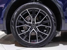 Audi Q5 2.0 45 TFSI GASOLINA S LINE BLACK QUATTRO S TRONIC 2021/2021 VIA BELLA VEÍCULOS ESPECIAIS CAXIAS DO SUL / Carros no Vale