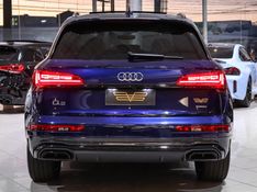 Audi Q5 2.0 45 TFSI GASOLINA S LINE BLACK QUATTRO S TRONIC 2021/2021 VIA BELLA VEÍCULOS ESPECIAIS CAXIAS DO SUL / Carros no Vale