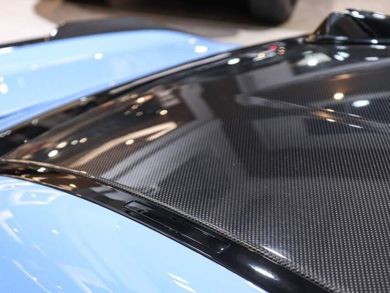 BMW M2 3.0 I6 TWINTURBO GASOLINA COUPÉ TRACK M STEPTRONIC 2024/2025 VIA BELLA VEÍCULOS ESPECIAIS CAXIAS DO SUL / Carros no Vale