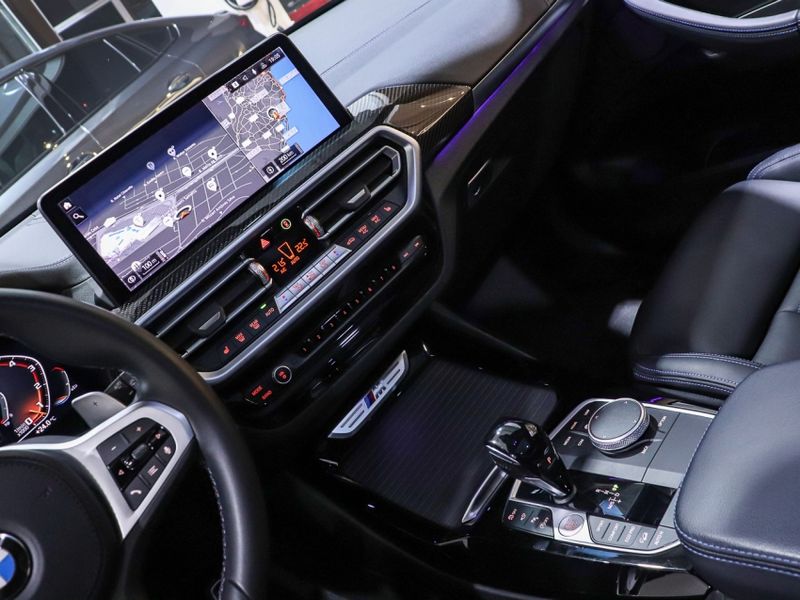 BMW X3 3.0 TWINPOWER GASOLINA M40I STEPTRONIC 2022/2022 VIA BELLA VEÍCULOS ESPECIAIS CAXIAS DO SUL / Carros no Vale BMW X3 3.0 TWINPOWER GASOLINA M40I STEPTRONIC 2022/2022 VIA BELLA VEÍCULOS ESPECIAIS CAXIAS DO SUL / Carros no Vale