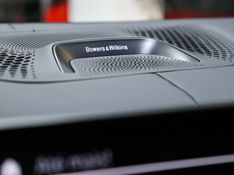 BMW X6 4.4 V8 BITURBO GASOLINA M COMPETITION AUTOMÁTICO 2022/2023 VIA BELLA VEÍCULOS ESPECIAIS CAXIAS DO SUL / Carros no Vale